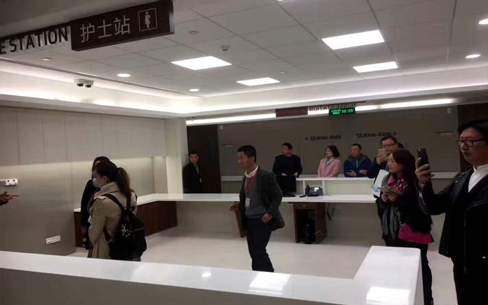 不銹鋼的門(mén)多少錢