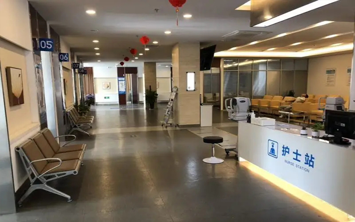 不銹鋼板門(mén)圖片大全